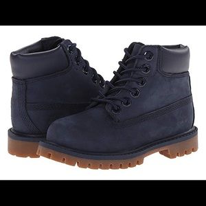 NEVER WORN toddler waterproof timberland boots 4